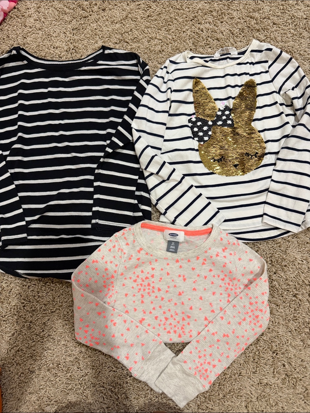 Girls shirt bundle - Picture 4 of 7